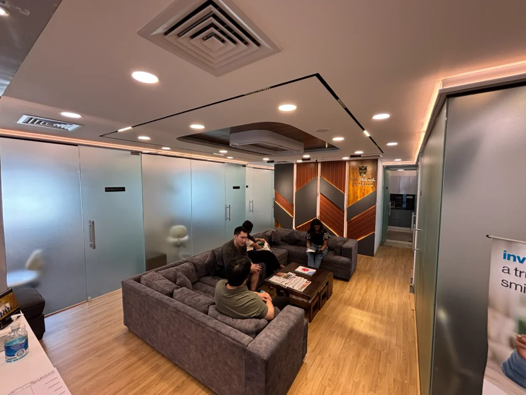 Dental Lounge's Lougne Area Dental Lounge's Lougne Area | Kalyan Nagar